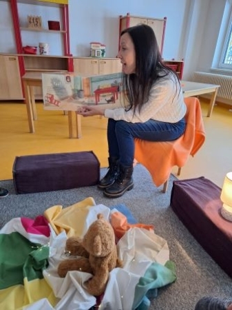 Vorlesen in gemütlicher Atmosphäre 