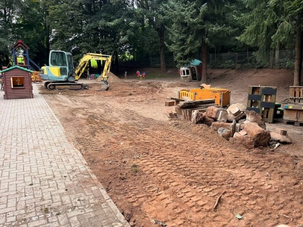 Bau der neuen Sandlandschaft